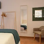 3 Arcs Hotel